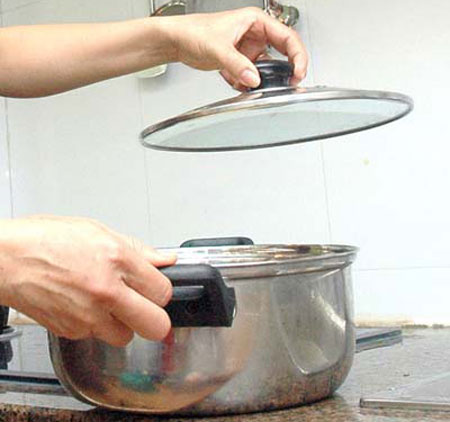 cach-chon-mua-dung-cu-do-bep-bang-inox-tot