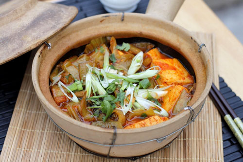 dau-phu-om-dua-cai-chua